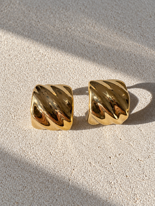 The Copenhagen Earring